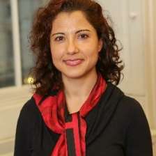 Dr Özlem Gürses