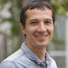 Dr Leon Vinokur, module leader
