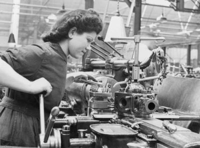 Women at work in Slough 1941