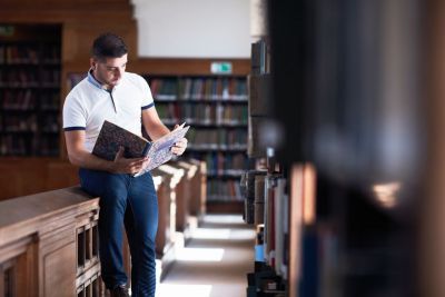 Student in the library.