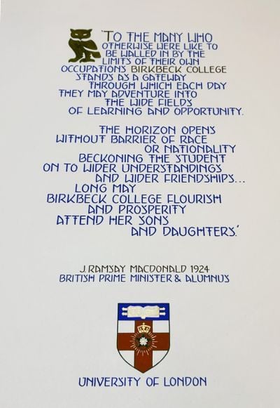 A commemorative scroll featuring a quote from former Prime Minister and Birkbeck alumnus Ramsay MacDonald 
